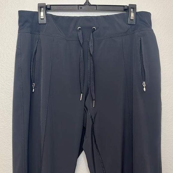 Calvin Klein performance capri joggers Gray Sz Large - Picture 4 of 9